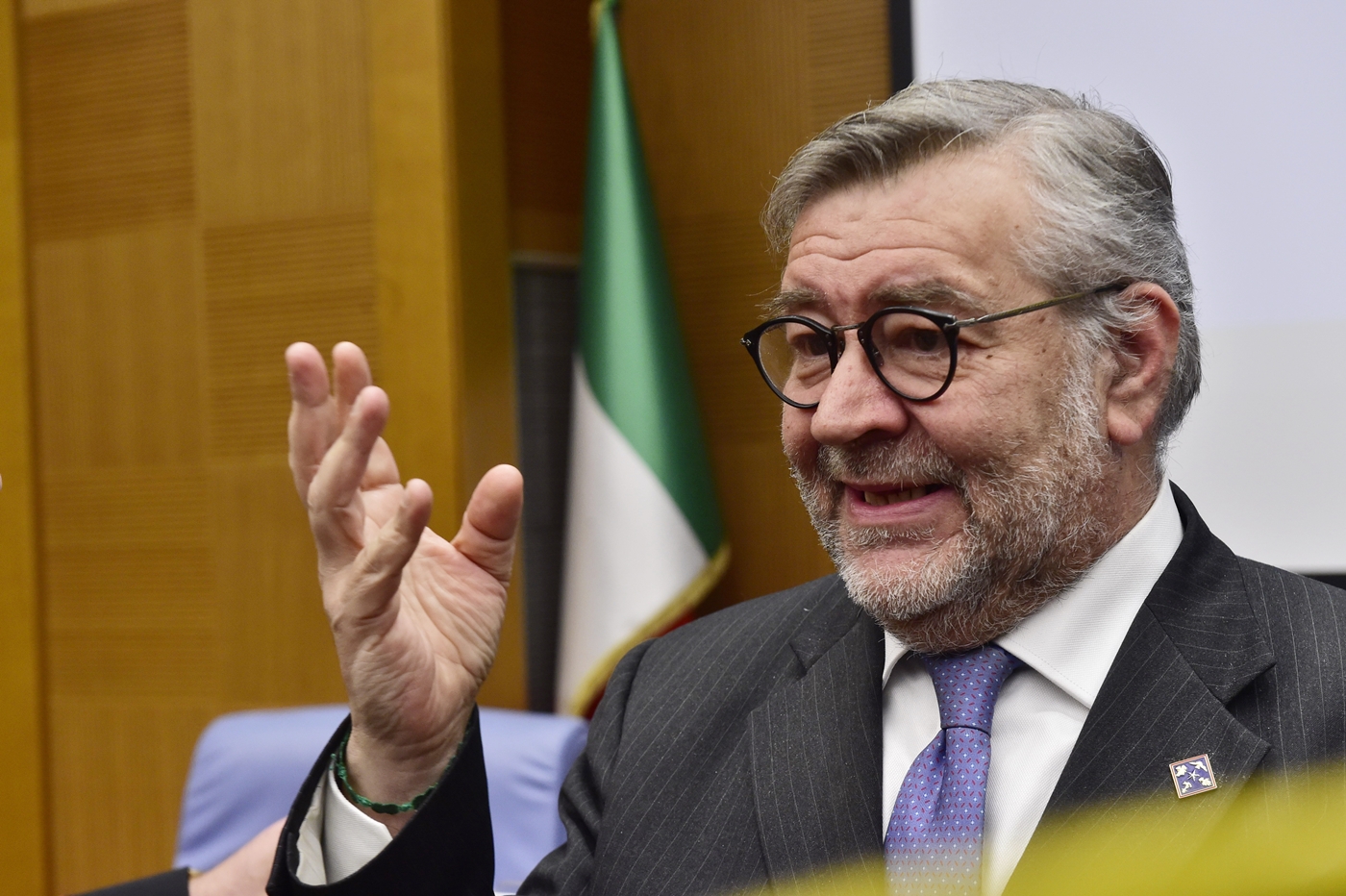 Spionaggio economico tra Stati, l’arma invisibile nei mercati globali secondo Volpi Spionaggio economico tra Stati, l’arma invisibile nei mercati globali secondo Volpi