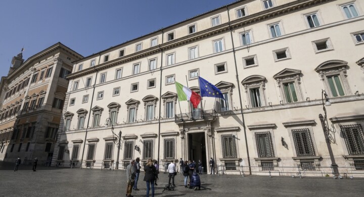 Un tavolo interministeriale per l’export della Difesa. La proposta di Nones