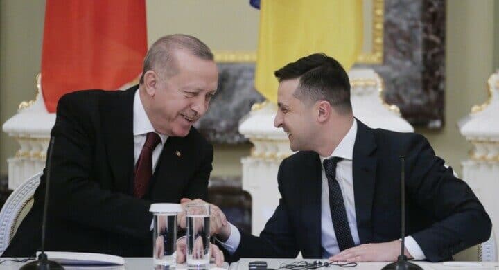 Erdogan che non ti aspetti. La diplomazia di Ankara non russa