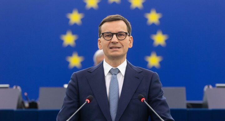 Dopo l’Ungheria è il turno della Polonia di bloccare il Consiglio europeo