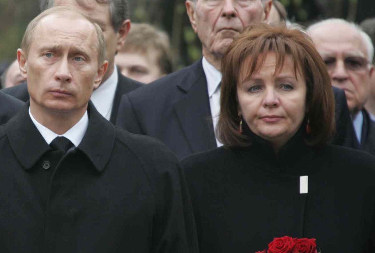 Путин с женой 2003