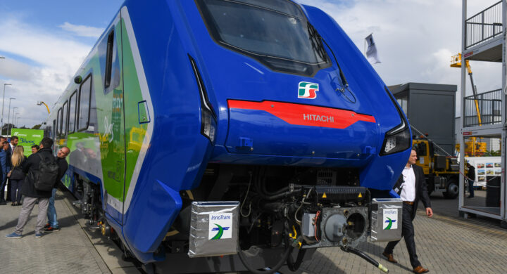 Tecnologia e nuova mobilità. I piani di Ferrovie spiegati da Ferraris a Berlino