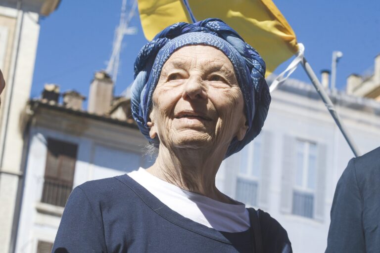 Phisikk du role – L’inattualità (purtroppo) di Emma Bonino