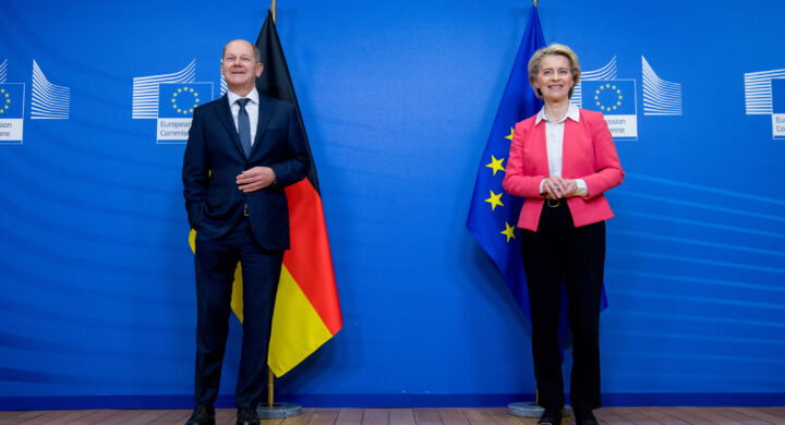 L’Europa torna a credere nel price cap, aspettando Berlino