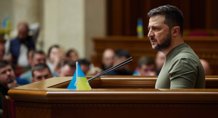 Una diga minata per distruggere l’Ucraina. L’allarme di Zelensky