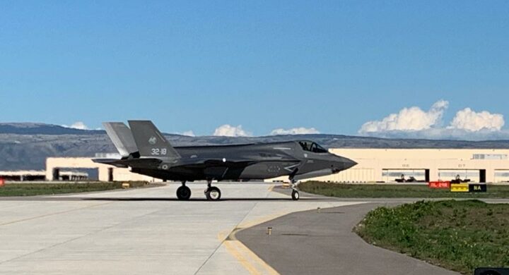 Piattaforme comuni per proiettare il potere aereo. F-35 protagonisti di Falcon Strike