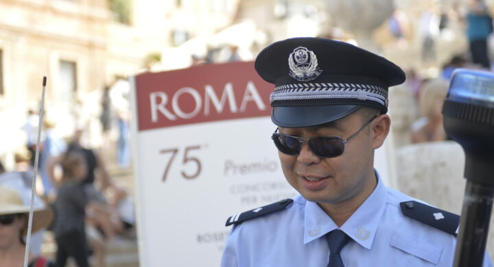 Italia, record mondiale. È il Paese con più stazioni di polizia cinese