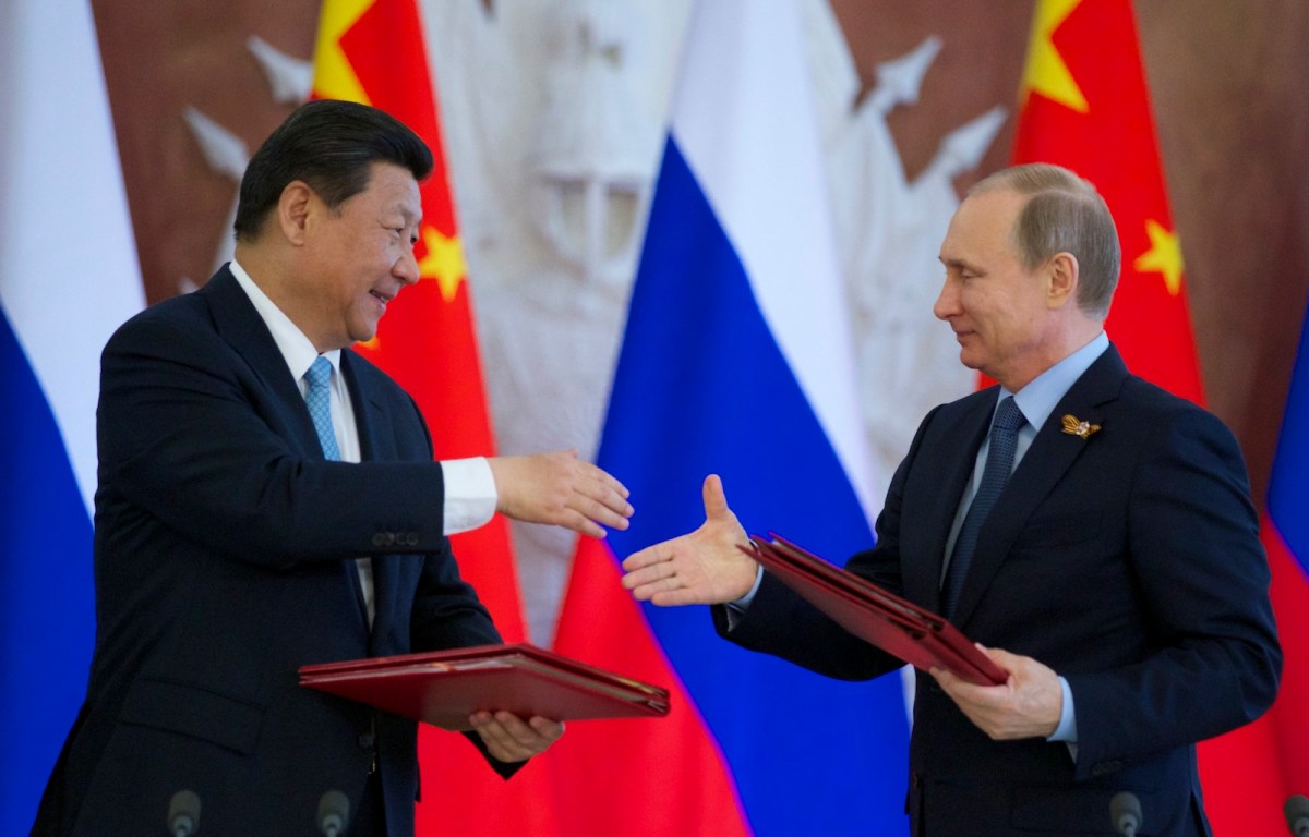 Putin e Xi vogliono imporre un nuovo ordine energetico. Parla Sassi