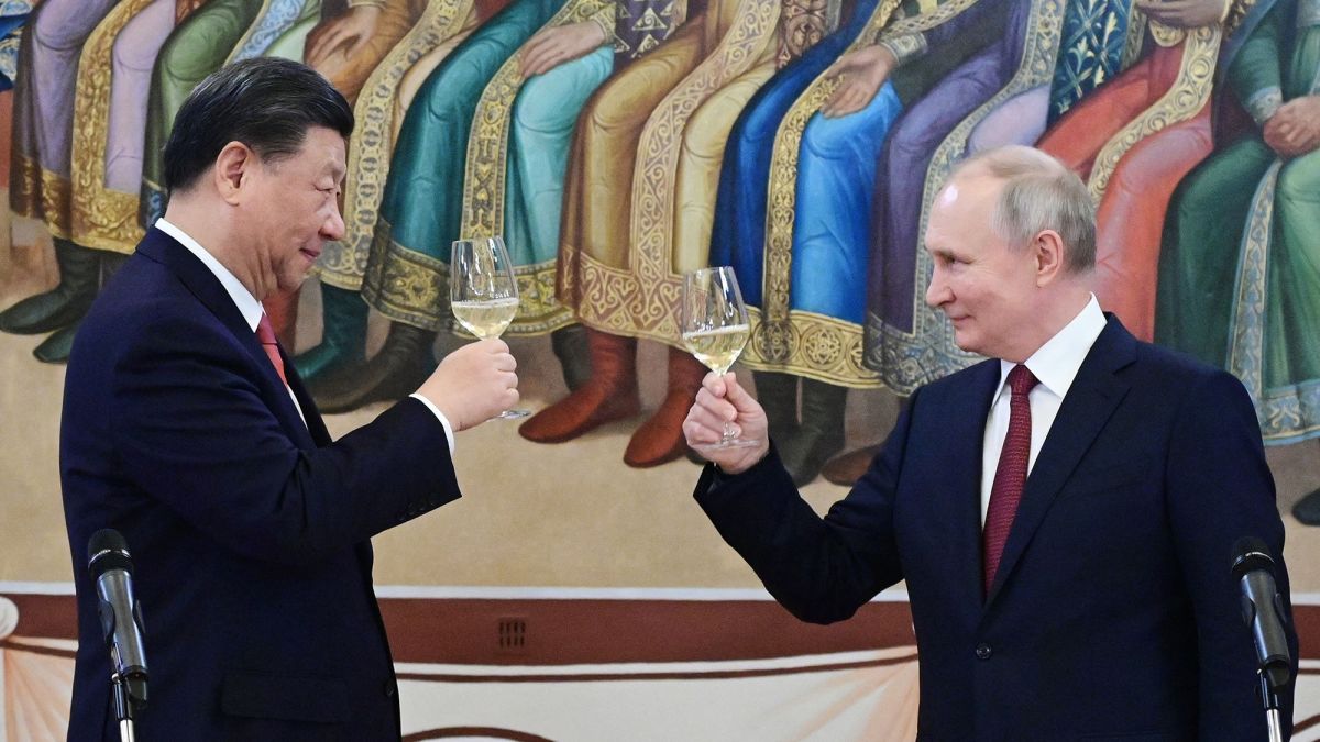 La Cina vuole sfilarsi dalla Russia. La versione di Sisci