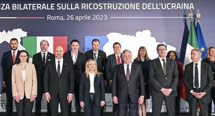 Bene la conferenza, ma la pace è lontana. L’Italia e il progetto Ucraina secondo Sanguini
