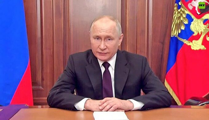 Putin con voce da padre di famiglia arringa i Brics. Ma cosa può offrire la sua Russia?