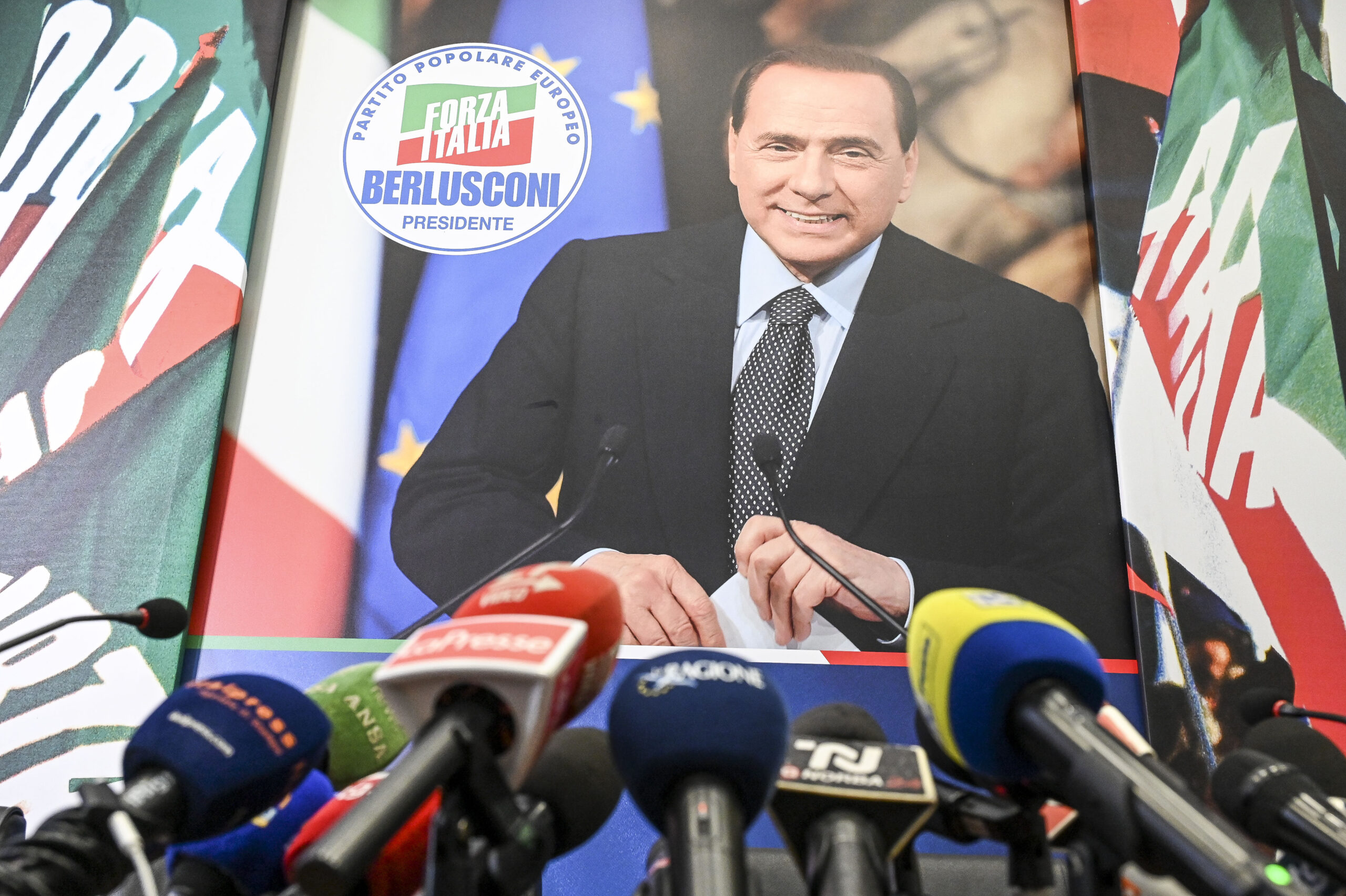 Phisikk du role – Il berlusconismo senza Berlusconi
