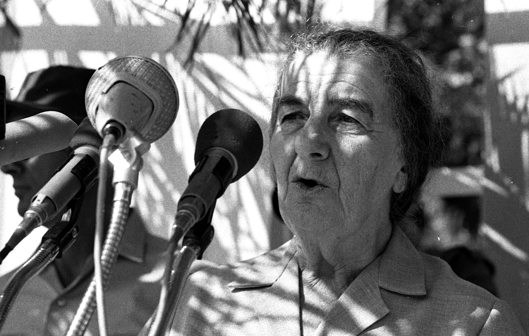 L'ascesa di Golda Meir, madre single e amante. Il libro di Fiorito 