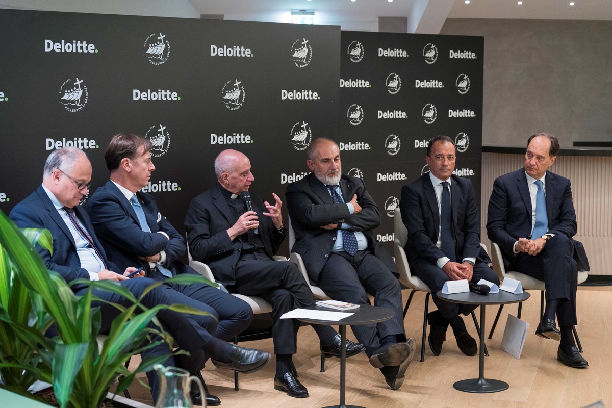 Giubileo 2025, chi c'era da Deloitte per i 100 giorni dall'apertura della Porta Santa. Le foto