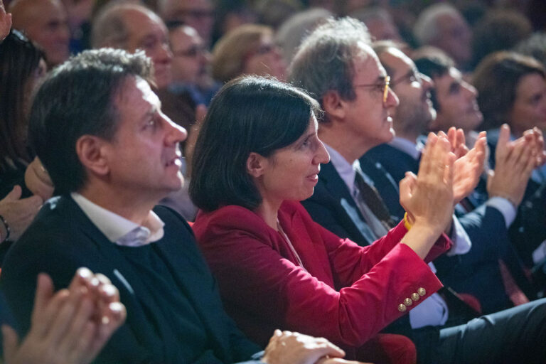 Una democrazia adulta non vive di soli capi, ma di idee. Scrive Bonanni
