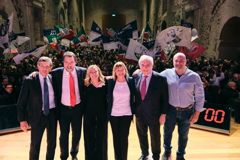 Regionali, una lezione al centrodestra. Per vincere serve la politica