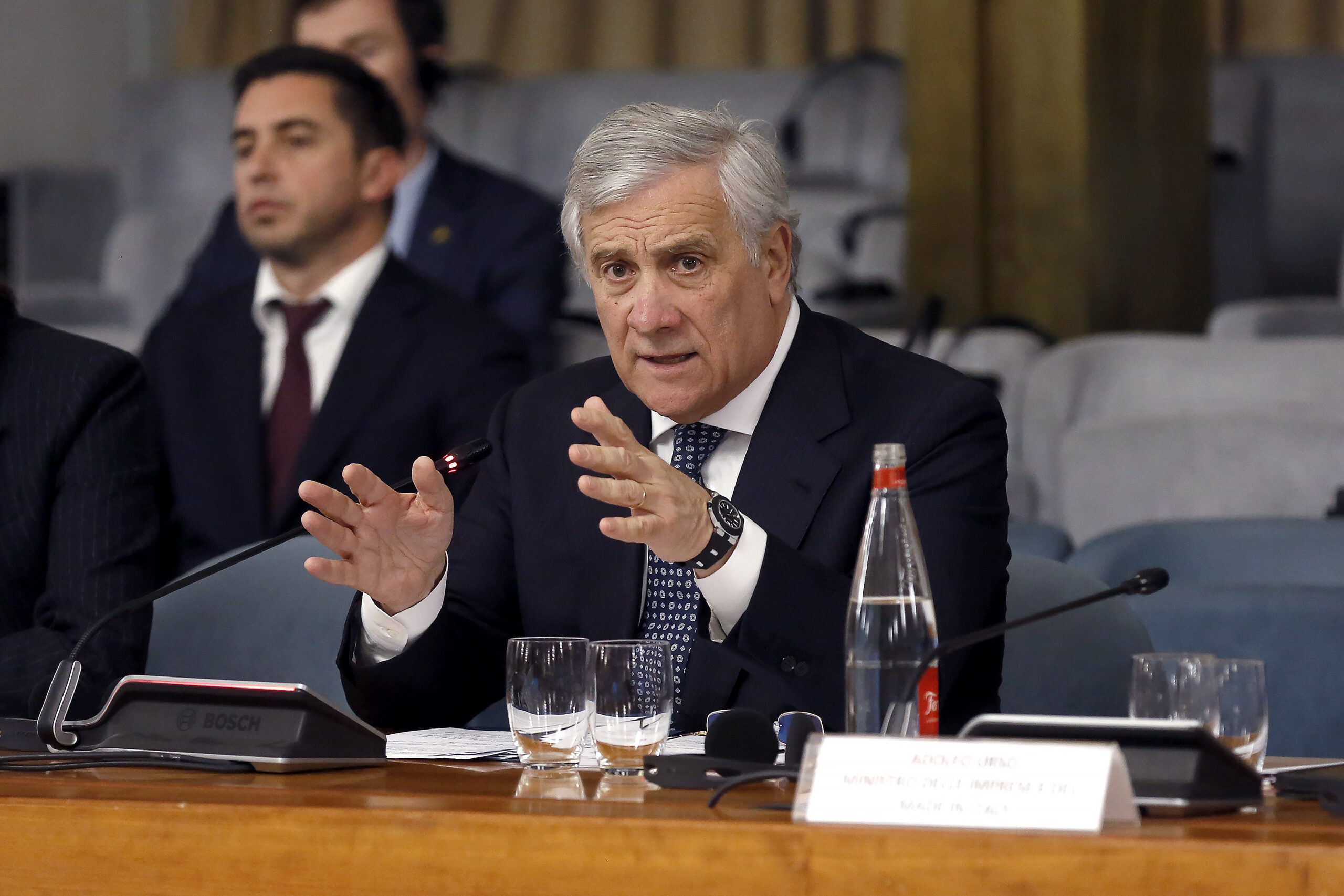 Export e minacce ibride. Cosa spinge Tajani a riformare la Farnesina