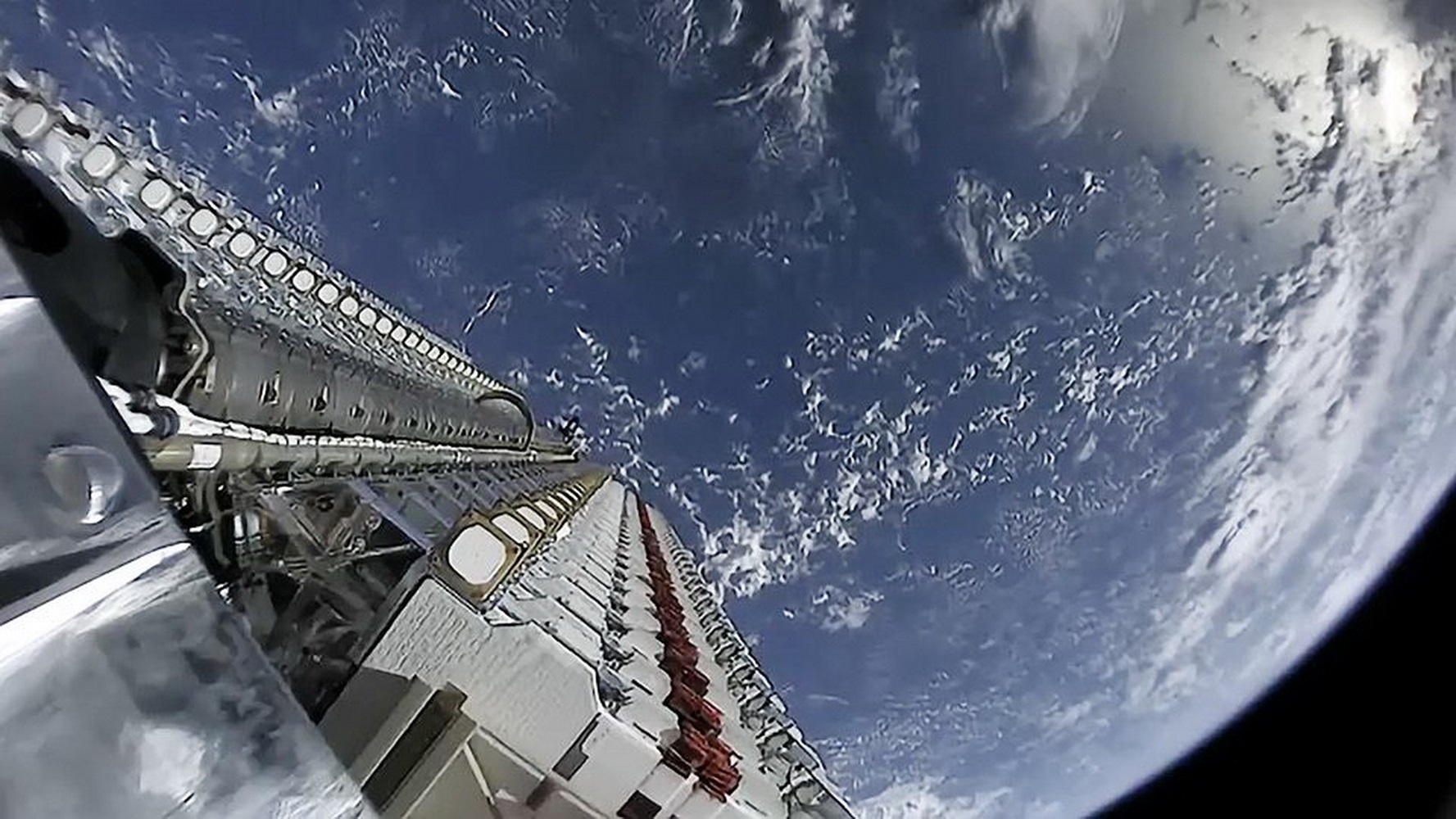 Starlink ha un ruolo nella competizione spaziale Usa Cina