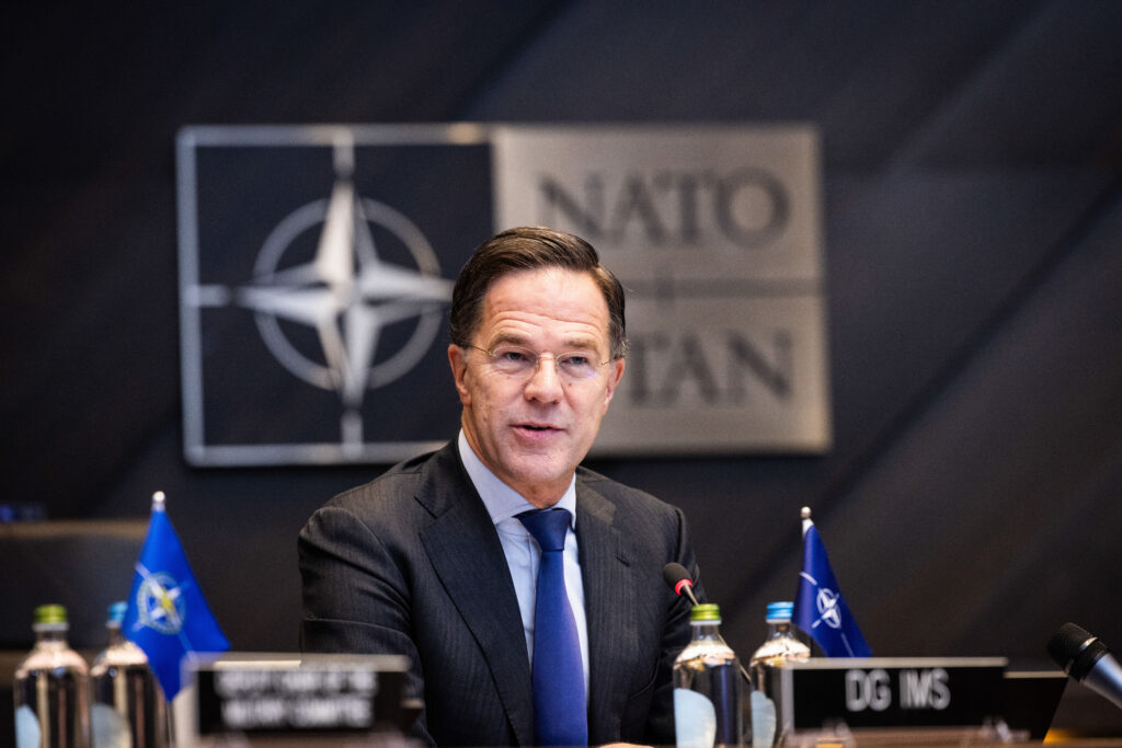 Russia e Cina preoccupano la Nato. L’appello di Rutte