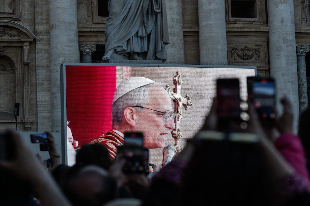 Un papa per rialzare il Paese dei Cedri. Come leggere il viaggio di Leone in Libano
