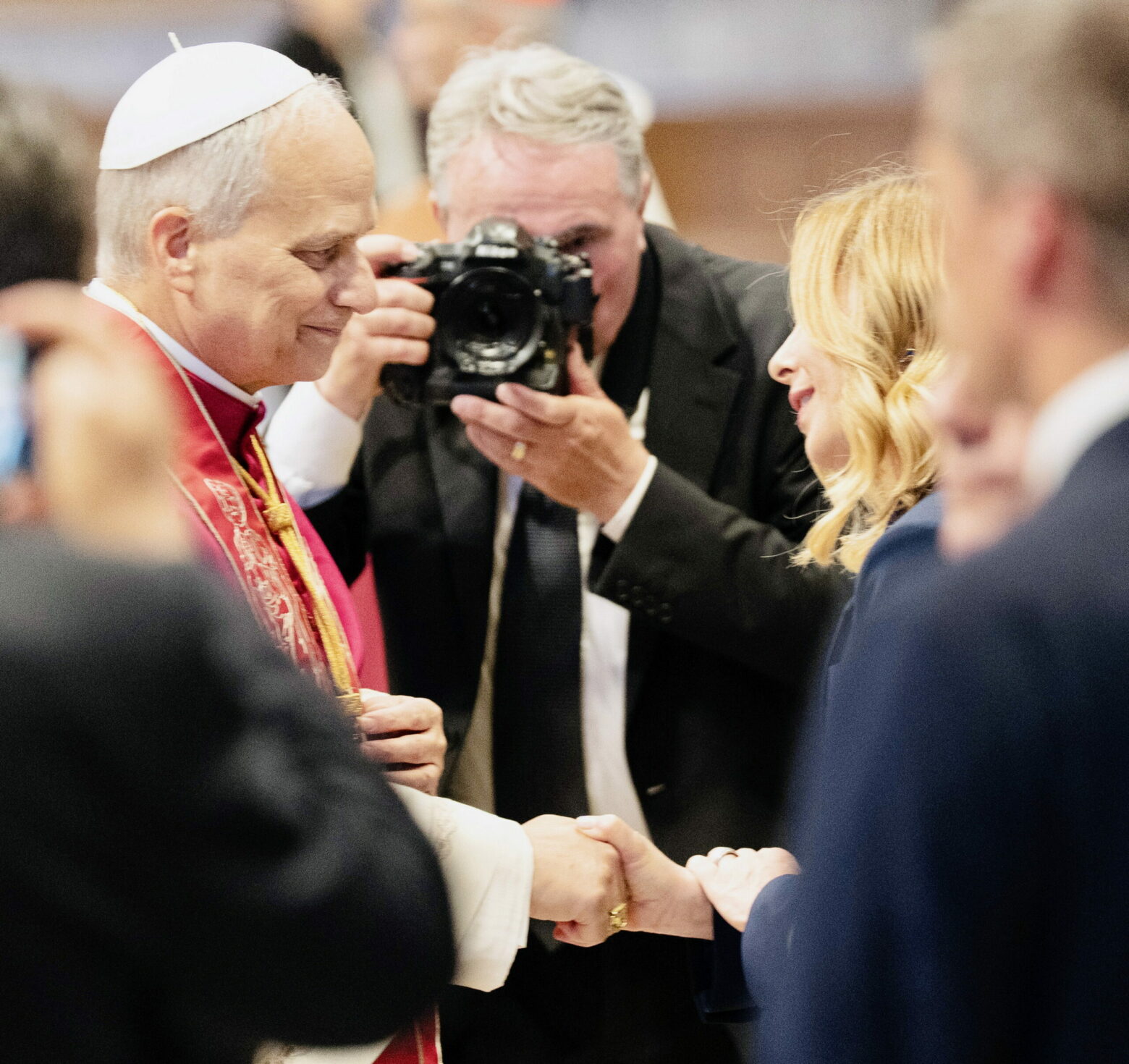 vi spiego il ruolo della diplomazia vaticana per la pace giusta in ucraina parla fattorini