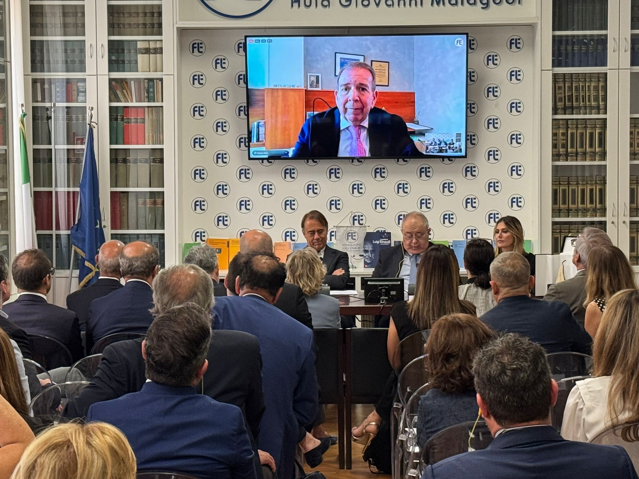 Perché il Premio Einaudi 2025 è stato assegnato al presidente eletto del Venezuela Urrutia Perché il Premio Einaudi 2025 è stato assegnato al presidente eletto del Venezuela Urrutia