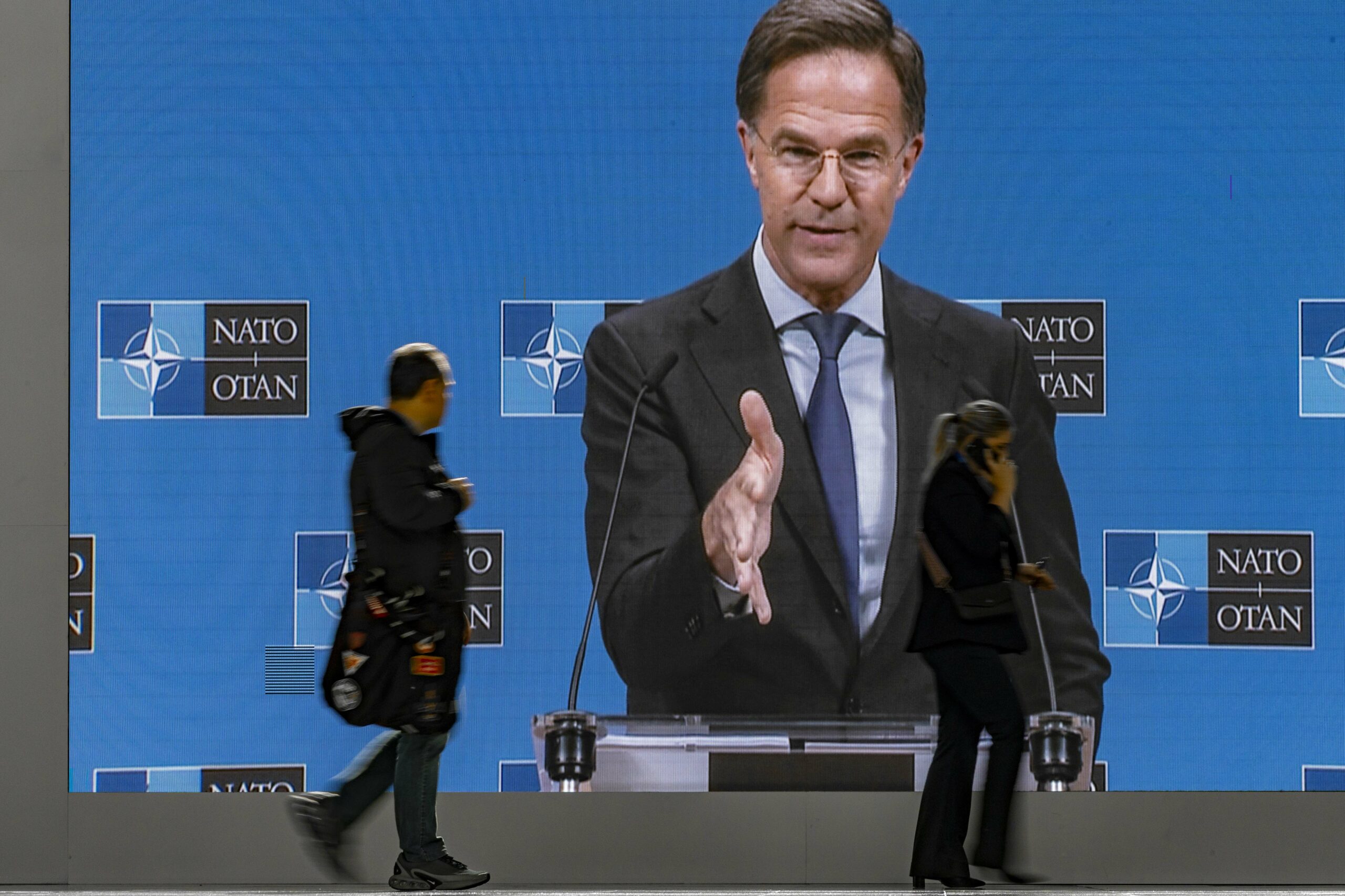 Chi ama la libertà ama la Nato. Il commento di Arditti Chi ama la libertà ama la Nato. Il commento di Arditti