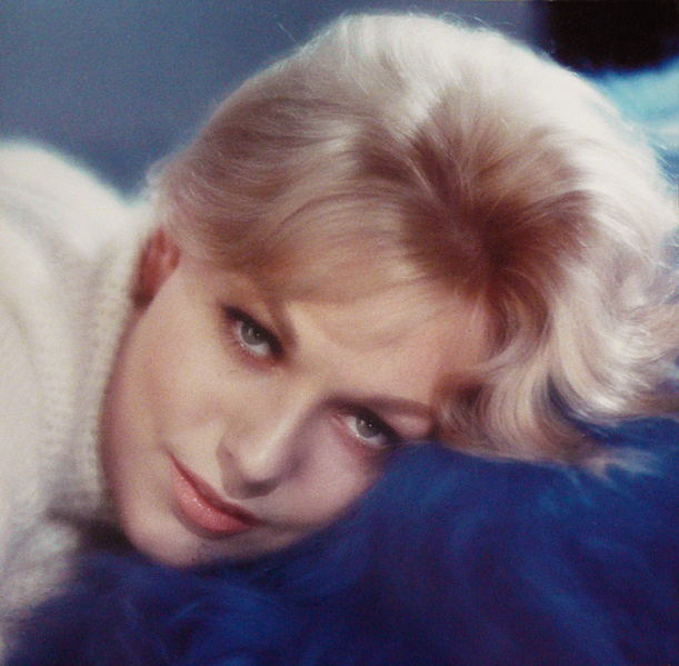 Kim Novak, una Leonessa d’oro. Il ritratto di Ciccotti Kim Novak, una Leonessa d’oro. Il ritratto di Ciccotti