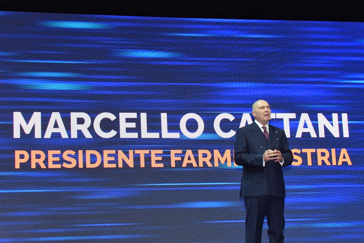 Numeri da primato, sfide globali. La doppia partita della farmaceutica italiana all’assemblea di Farmindustria