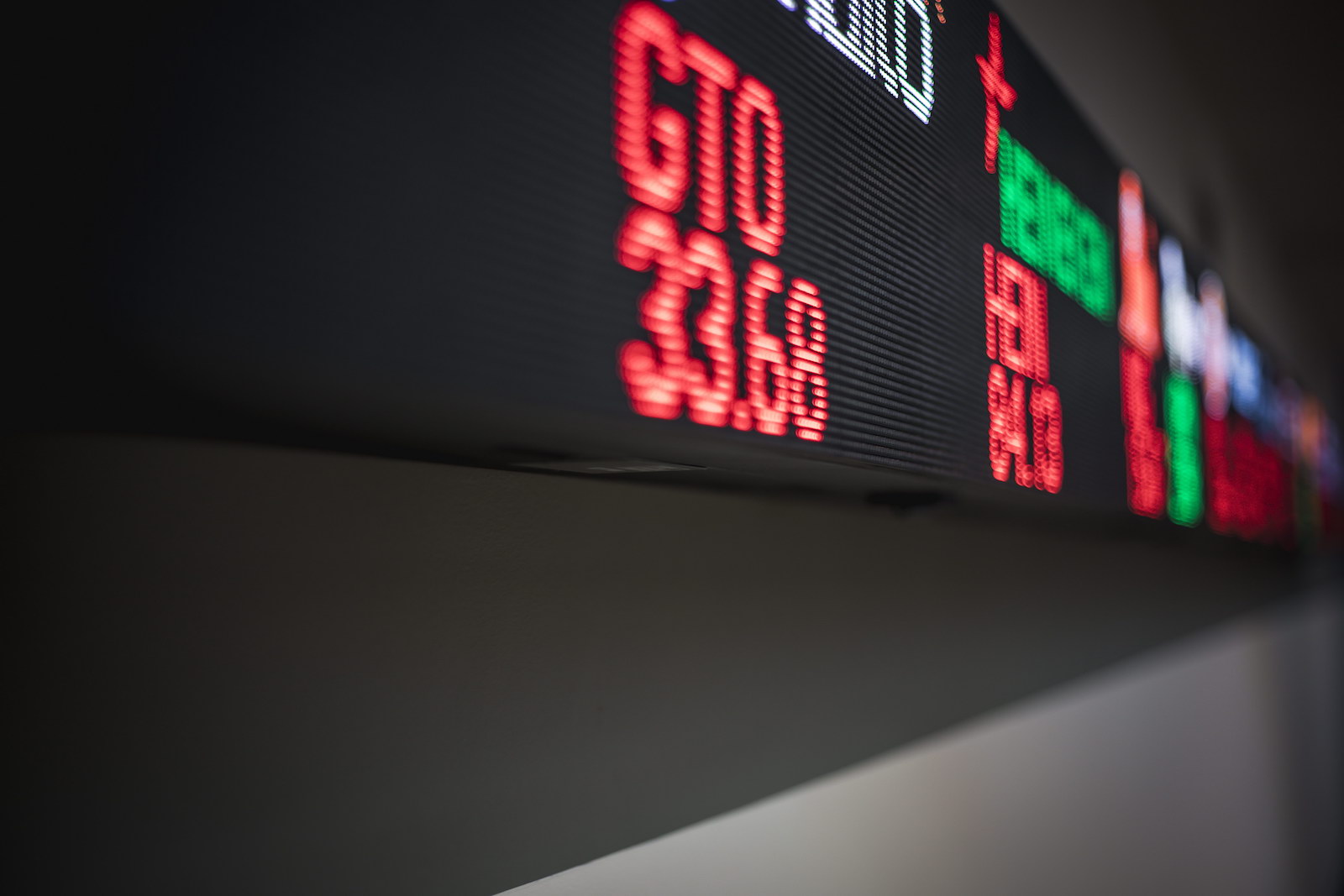 dal risparmio al rischio zero cos236 l8217italia ha smesso di credere in se stessa