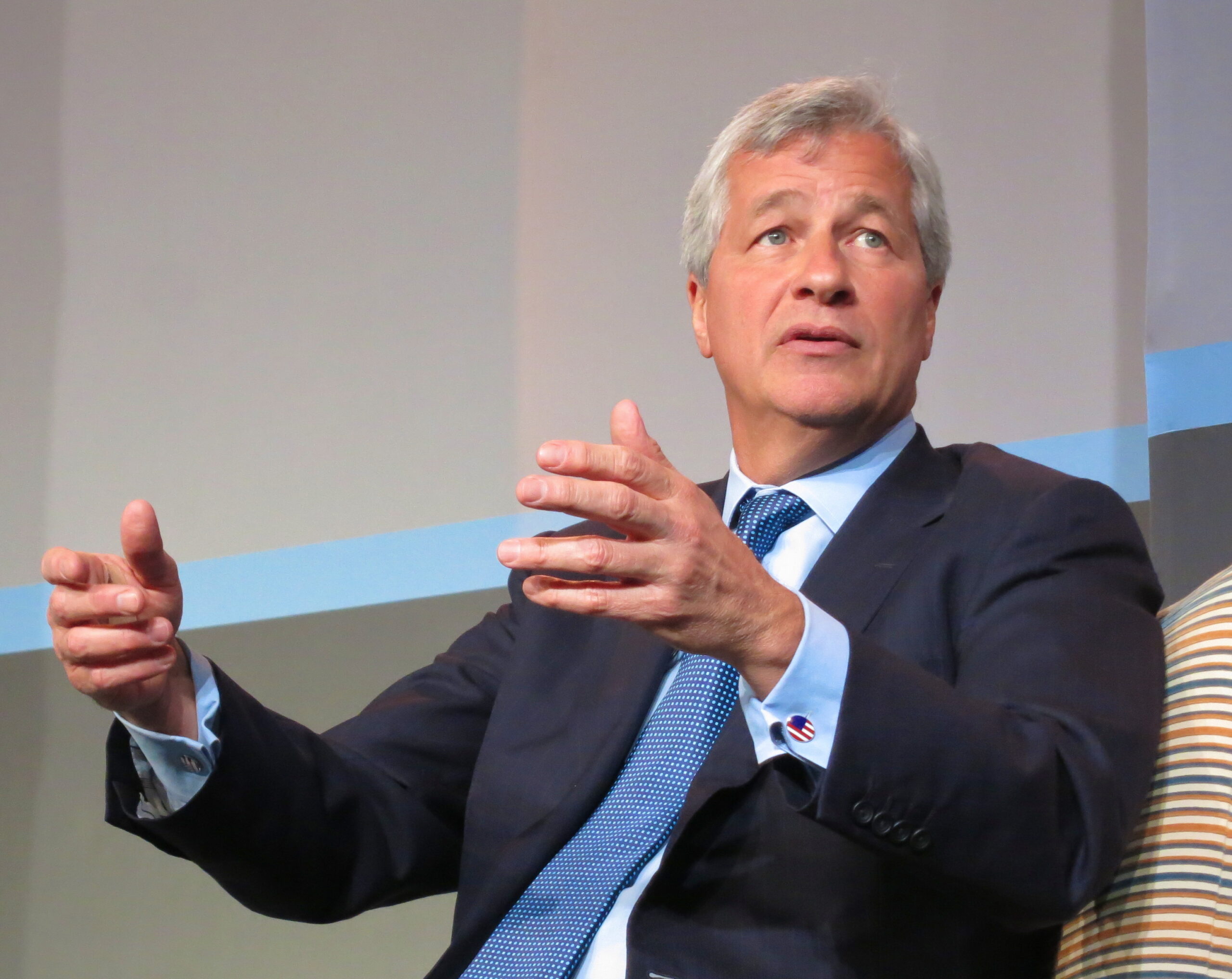 piano mattei intelligenza artificiale ed energia asse jp morgan e italia sugli investimenti