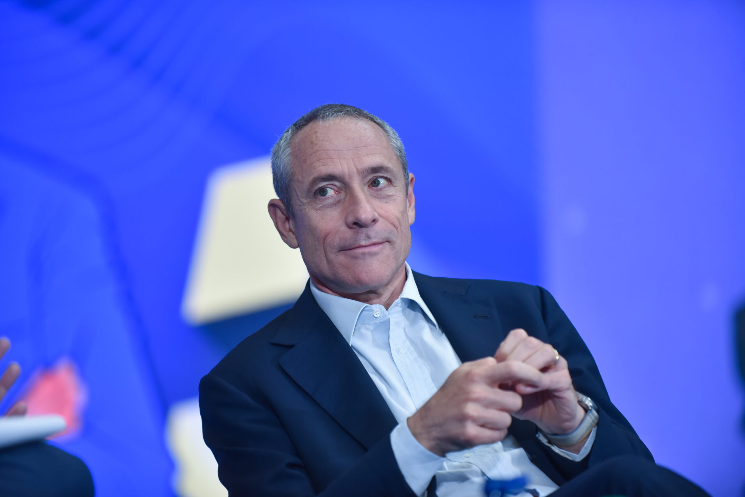 non solo pacchi il semestre record di poste