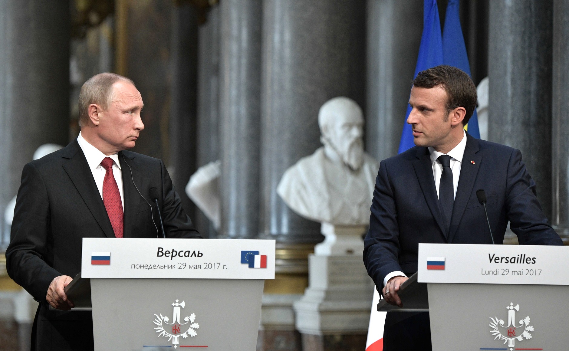 Mentre Washington si ritira, Parigi tenta il dialogo. La lettura di Lesser