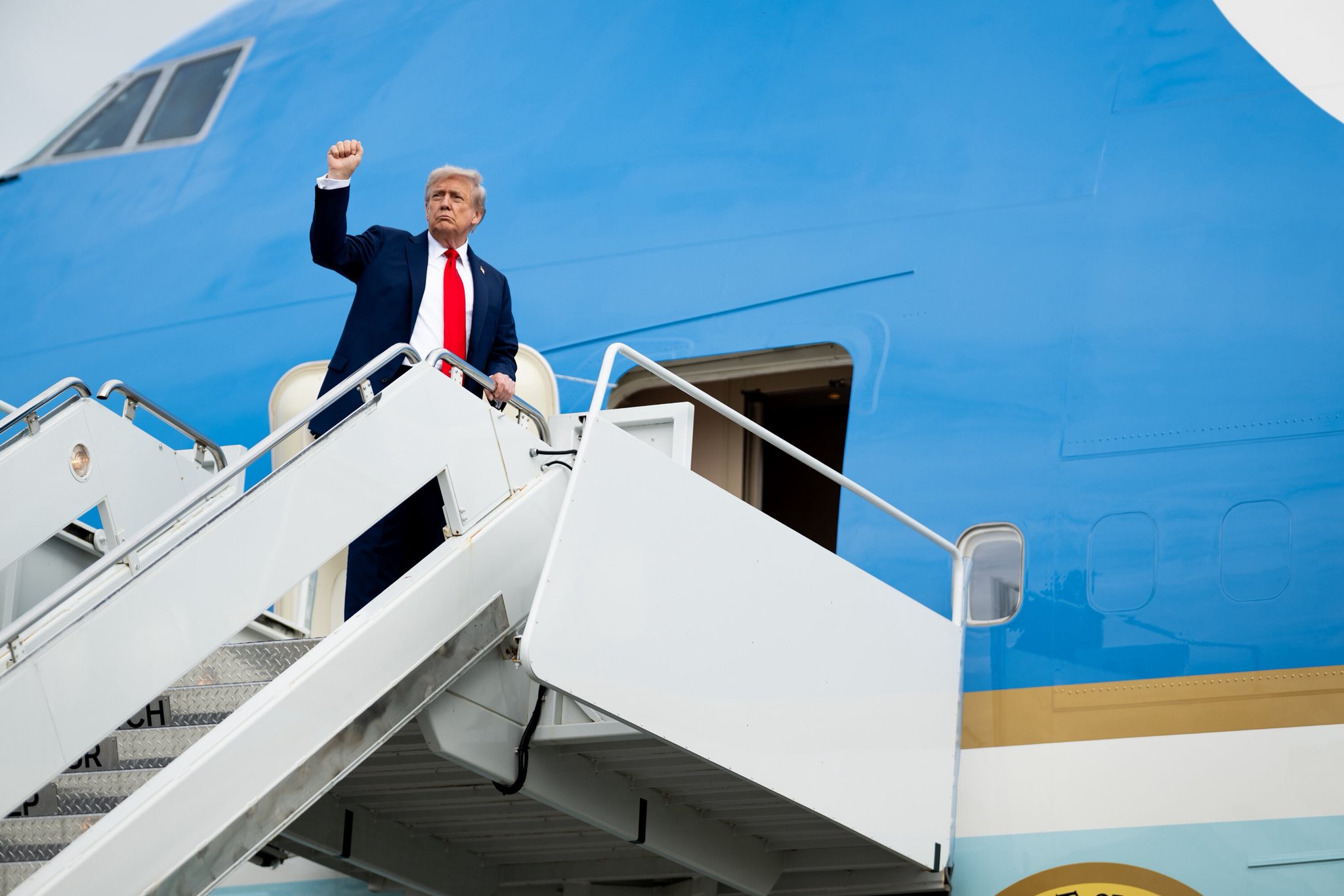 Trump e le mosche del Cremlino. Il vertice di Anchorage raccontato dalla stampa internazionale
