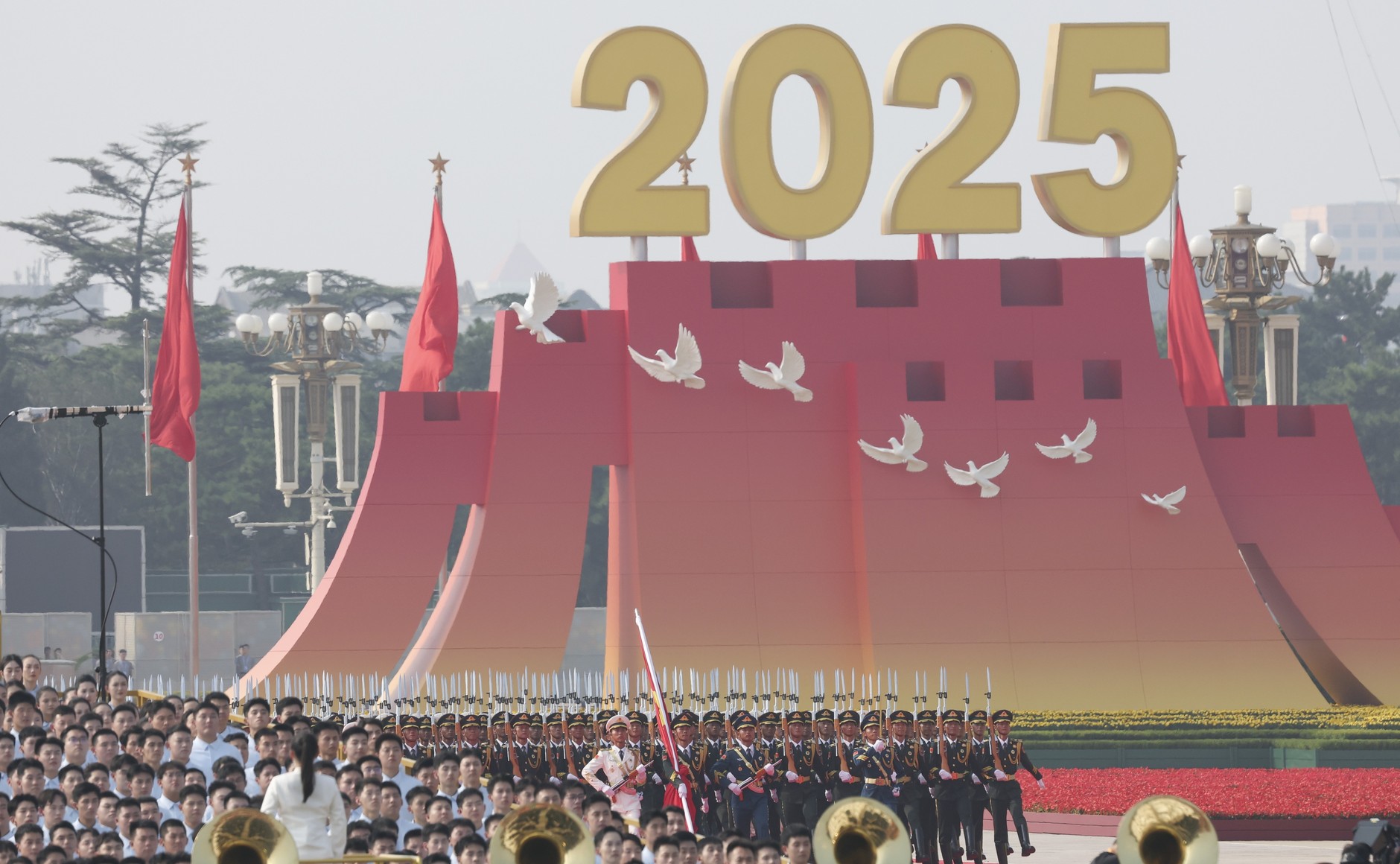 La Cina tra diplomazia e deterrenza. Così Sco e parate ridefiniscono l’ordine globale La Cina tra diplomazia e deterrenza. Così Sco e parate ridefiniscono l’ordine globale