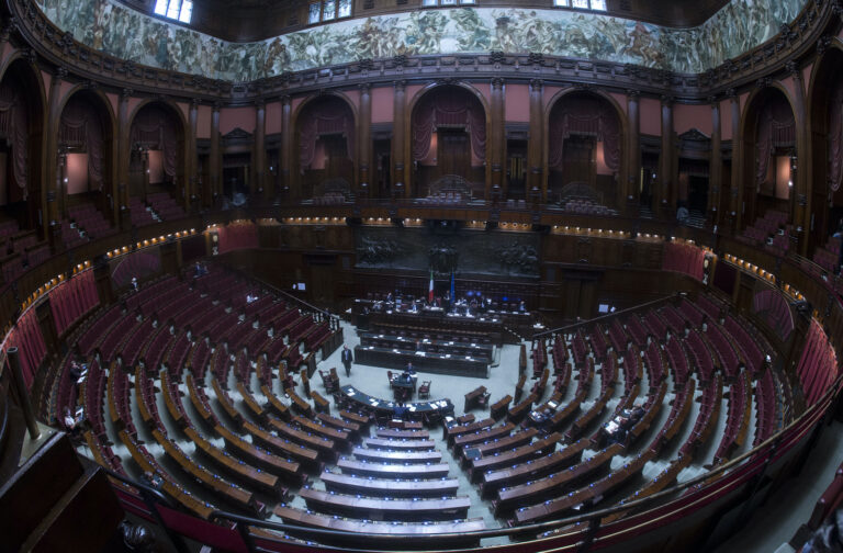 Come va costruita la riforma elettorale che serve (davvero) al Paese. Scrive Bonanni