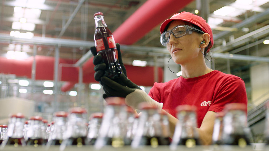 Coca Cola, l’impatto locale di un brand globale. Guardando a Milano Cortina 2026 Coca Cola, l’impatto locale di un brand globale. Guardando a Milano Cortina 2026