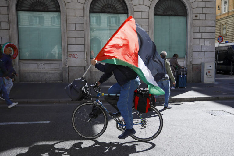 Cosa penso del confuso agitarsi al grido di “Free Palestine”. Scrive Polillo
