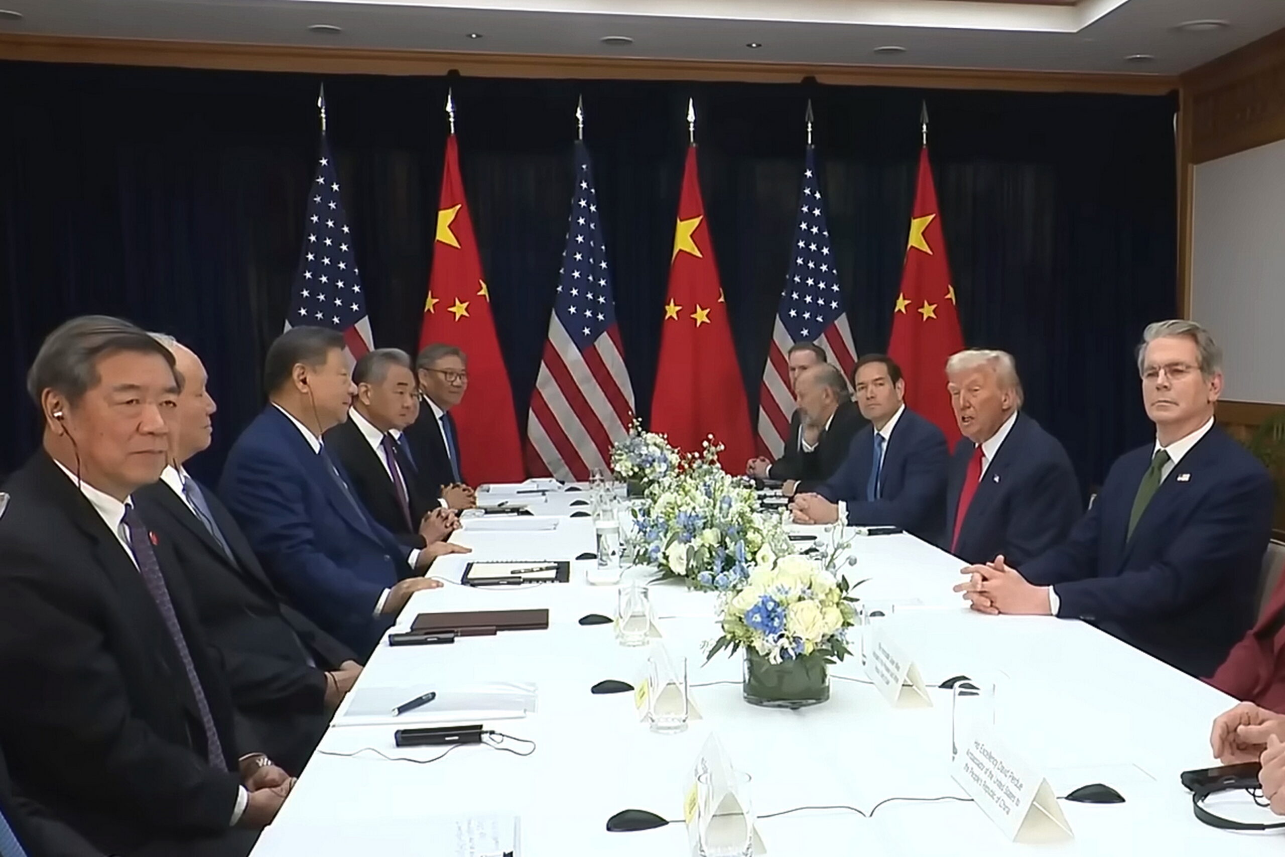 Usa Cina, disgelo iniziato. I mercati ringraziano ma le incognite restano. L’analisi di Speranzon Usa Cina, disgelo iniziato. I mercati ringraziano ma le incognite restano. L’analisi di Speranzon