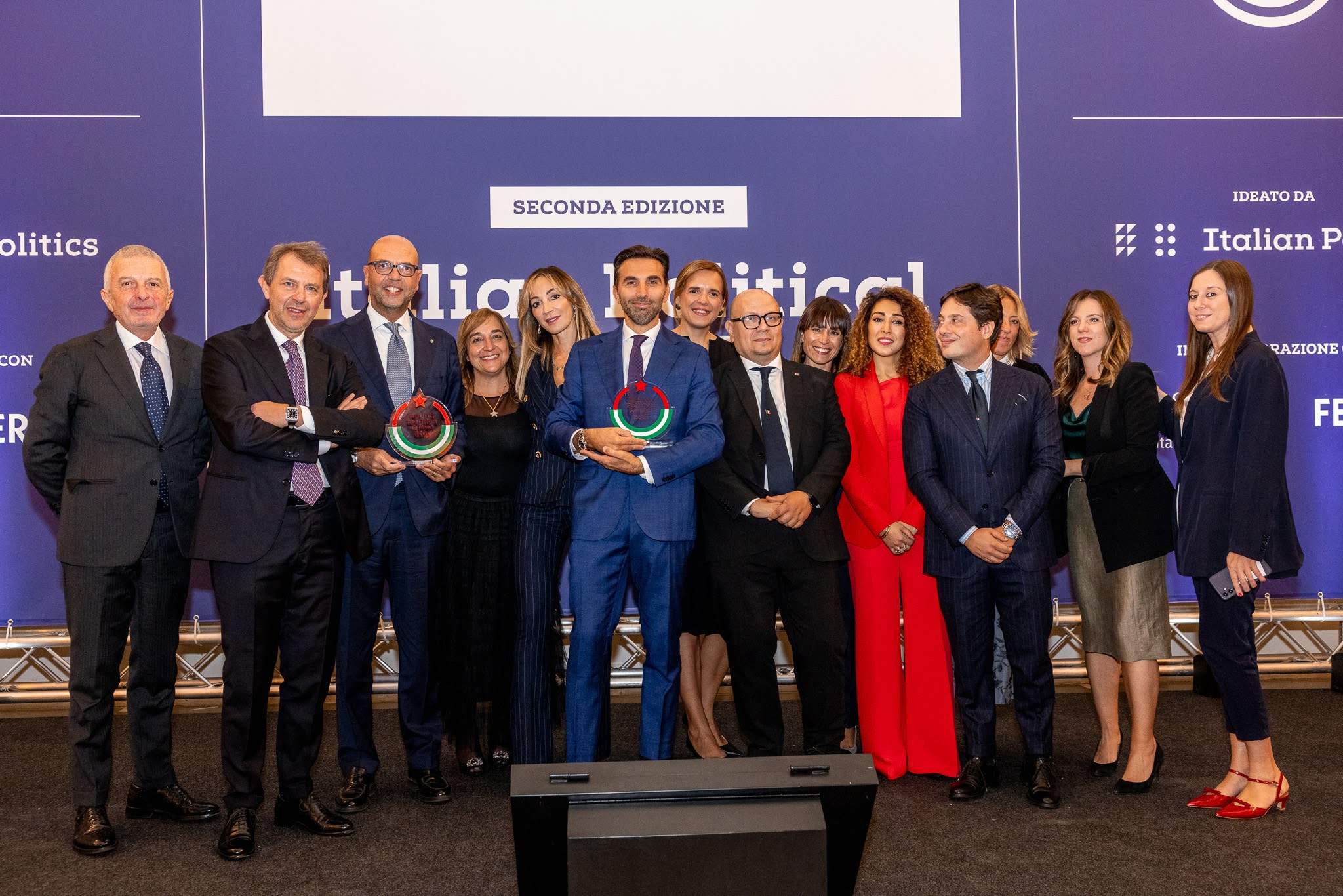 Chi ha ricevuto gli Italian Political Awards 2025. Le foto della cerimonia
