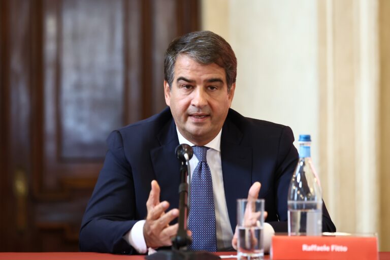 Competere, semplificare e crescere. I pilastri della nuova Europa secondo Fitto