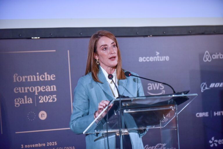 Così (con Giorgia Meloni) rendiamo l’Ue più forte. Parla Roberta Metsola