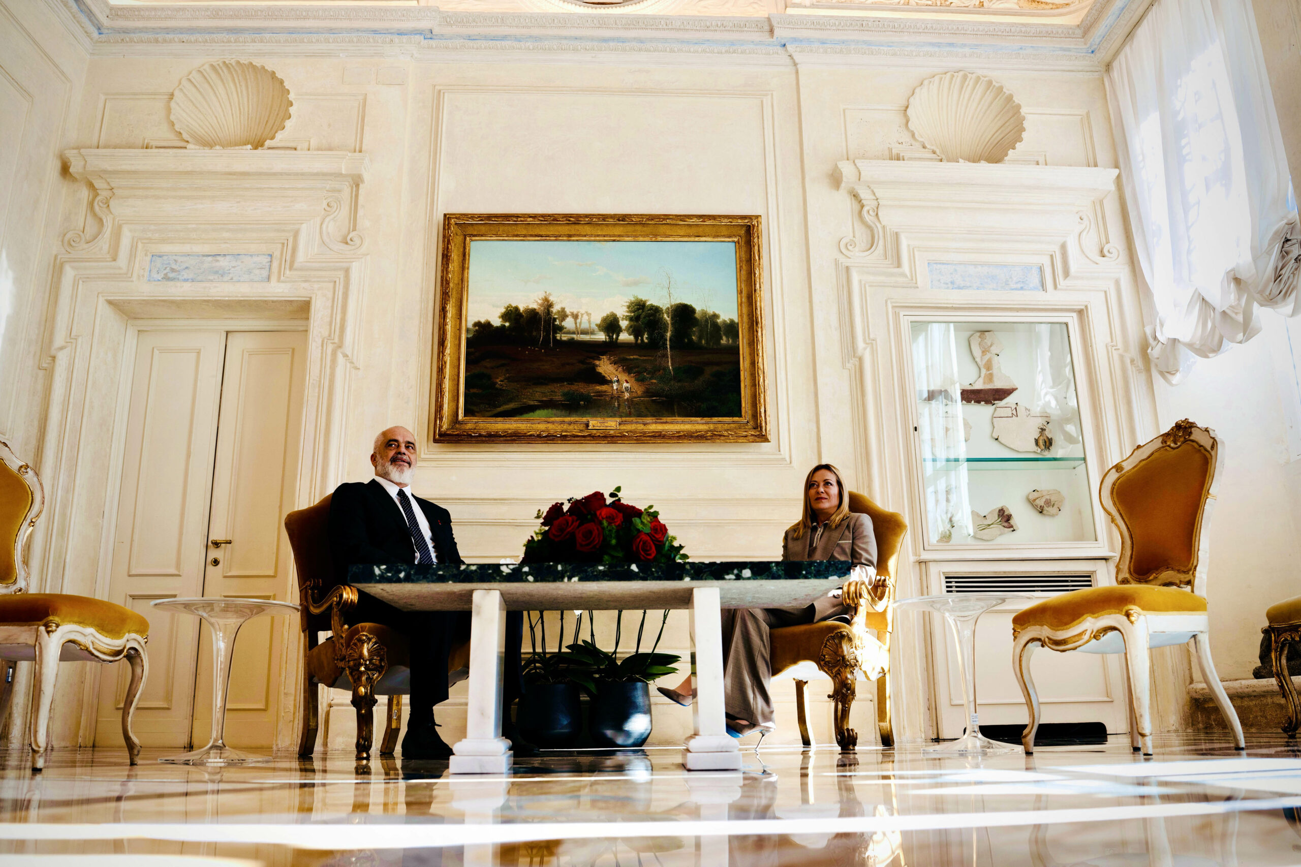 Così l’Italia lavora per la riunificazione balcanica. Parla l’amb. Alberti