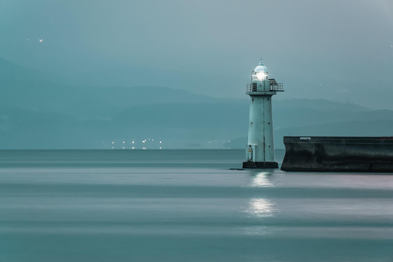 Il viaggio di Marco Valle con i naviganti italiani che hanno fatto la storia. Scrive Malgieri