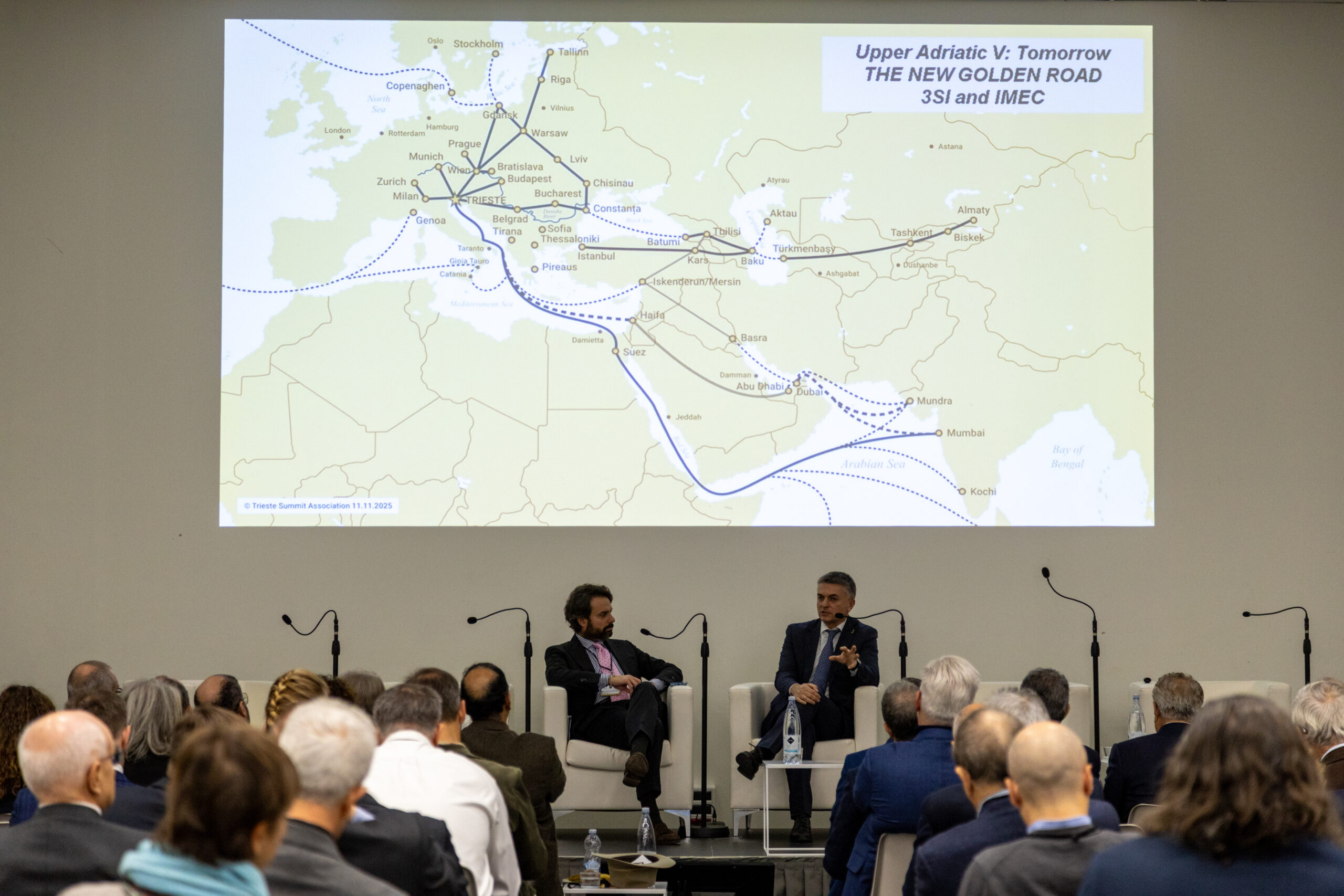 Trieste polo di un’Italia al centro del Mediterraneo. Parla Rixi Trieste polo di un’Italia al centro del Mediterraneo. Parla Rixi