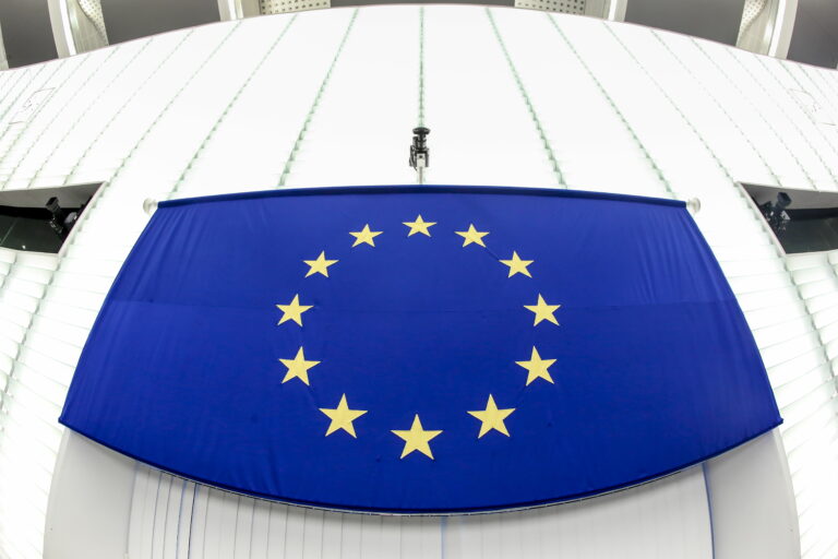 Una nuova stagione per il popolarismo. L’Europa come spazio politico da ricostruire Una nuova stagione per il popolarismo. L’Europa come spazio politico da ricostruire