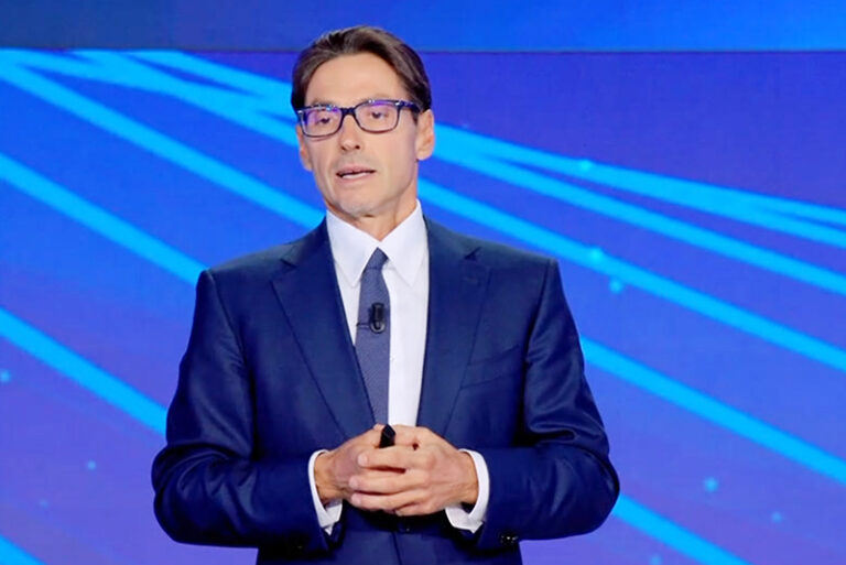 Meloni conquista l’Europa, Forza Italia cerca identità. I movimenti nella coalizione visti da Castellani