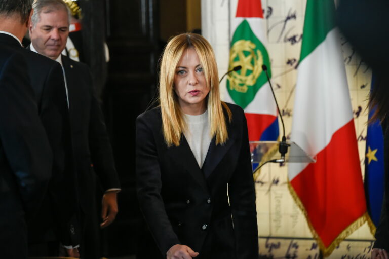 Perché Meloni non può avere problemi con la sicurezza. L’analisi di Carone