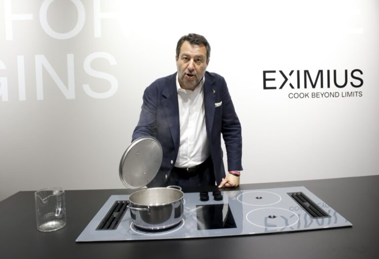 La pentola di Salvini, l’elmetto di Salis (Silvia), la canna di Magi. Queste le avete viste?