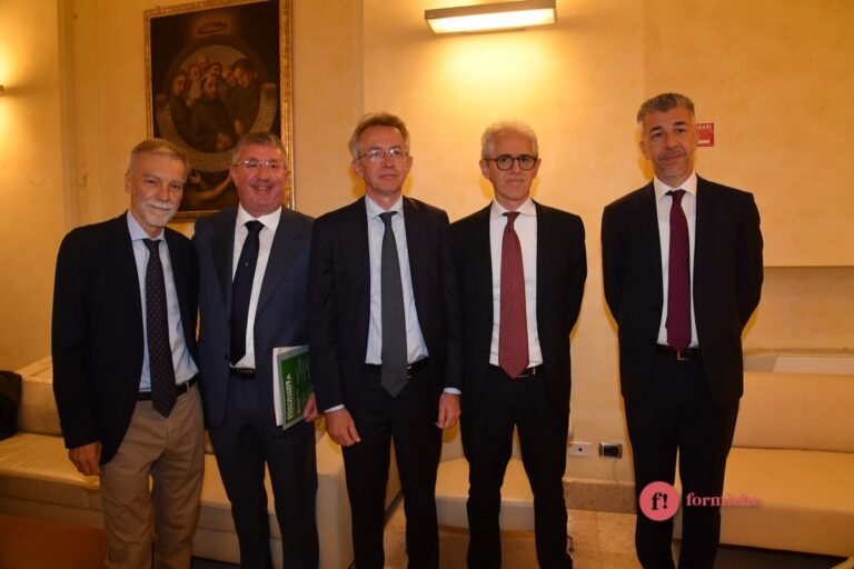 Vi racconto il vizio dei “cattolici professionisti”. Scrive Merlo Vi racconto il vizio dei “cattolici professionisti”. Scrive Merlo